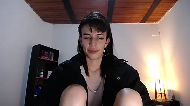 Snapshot of Cocain_Atenea chatting on 03-18-25, 07:31 Cocain Atenea online show from 03-18-25, 07:31