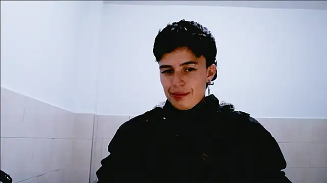 Snapshot of Cocain_Atenea chatting on 05-21-26, 07:21 Cocain Atenea online show from 05-21-26, 07:21