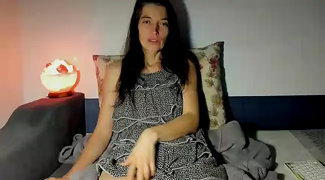 AliceisHome online show from 02-06-25, 05:14