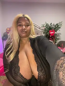 BigFineSelena online show from 01-31-25, 12:40