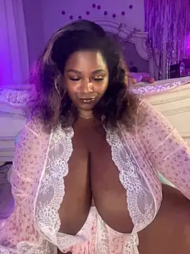 BigFineSelena online show from 03-28-26, 10:37