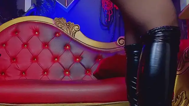 PerlaDivaio online show from 01-13-25, 02:00