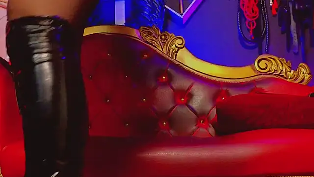 PerlaDivaio online show from 02-11-25, 01:30