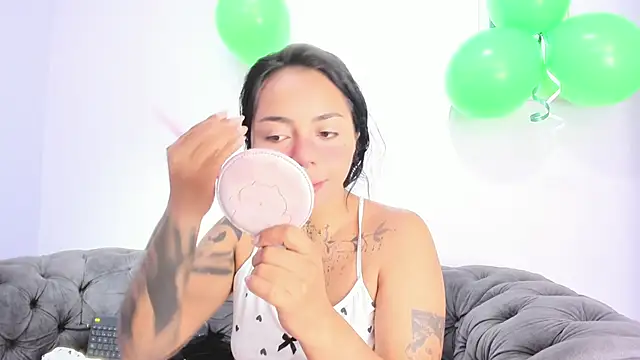 miss soffi  online show from 03-21-26, 12:32