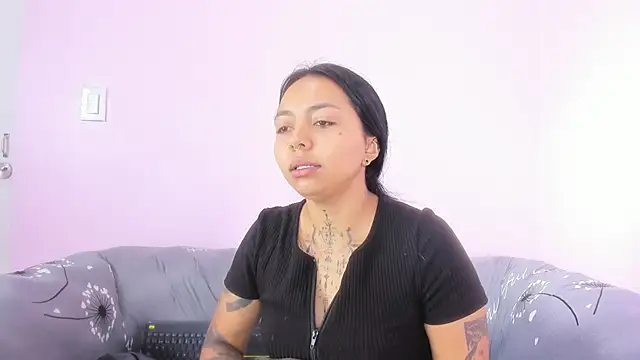 Snapshot of miss_soffi_ chatting on 06-22-26, 12:13 miss soffi online show from 06-22-26, 12:13