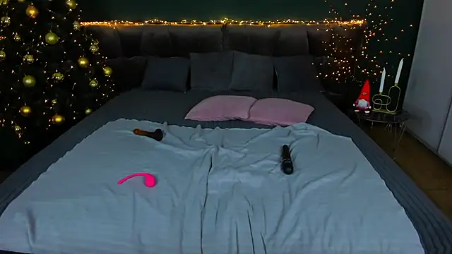 Kamilla Hot online show from 12-05-25, 06:33