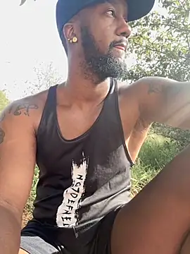 blackdrey18 online show from 10-28-25, 12:52