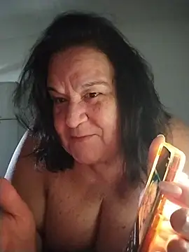 Yaya Mineira online show from 04-16-26, 01:50