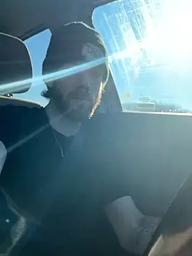 KcCumz19 online show from 01-10-26, 08:21