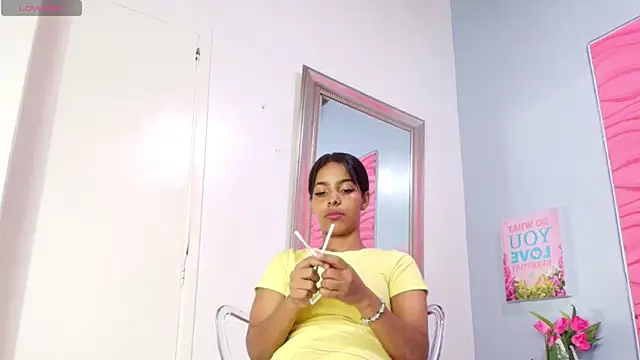  Valeria Brown online show from 03-19-25, 01:10