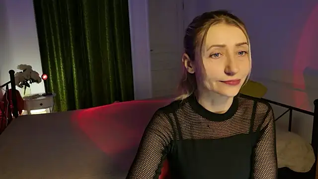 ZoeGrant online show from 05-03-26, 07:42