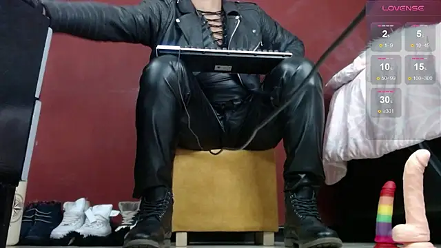 TomLover 12 online show from 01-29-25, 11:35