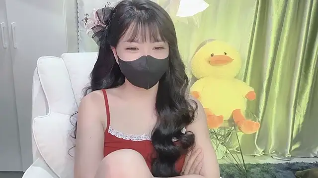 Mya Lee online show from 02-19-25, 04:33