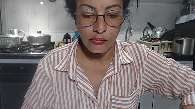 kateleyagrey online show from 11-24-25, 08:19