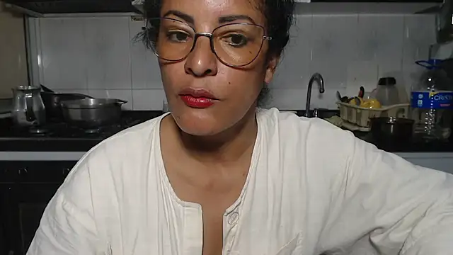 kateleyagrey online show from 12-17-25, 07:53