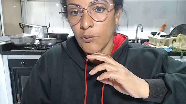 kateleyagrey online show from 02-04-26, 08:47