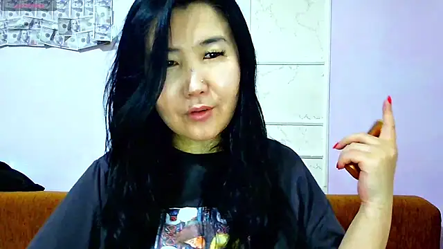 Snapshot of Bet_Lu chatting on 05-30-26, 12:13 Bet Lu online show from 05-30-26, 12:13