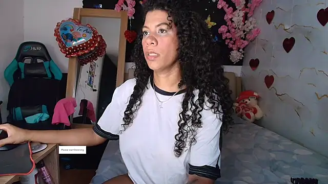 Hot Brunette34 online show from 03-02-26, 11:22