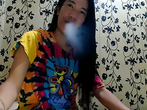 Snapshot of AsianNaughtiesMistress chatting on 03-13-26, 11:50 AsianNaughtiesMistress online show from 03-13-26, 11:50