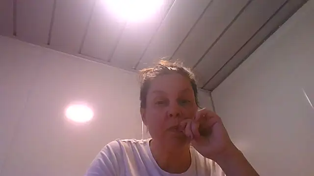 Snapshot of fulloferotic chatting on 04-19-26, 05:34 fulloferotic online show from 04-19-26, 05:34