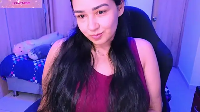 Snapshot of _anastasia chatting on 06-15-26, 06:43 anastasia online show from 06-15-26, 06:43