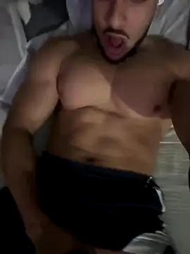 Snapshot of pimentfort77 chatting on 10-19-25, 09:26 pimentfort77 online show from 10-19-25, 09:26