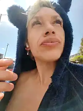 Snapshot of sexymarilyncolombia chatting on 02-05-25, 04:14 sexymarilyncolombia online show from 02-05-25, 04:14