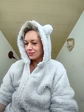 Snapshot of sexymarilyncolombia chatting on 02-19-25, 12:22 sexymarilyncolombia online show from 02-19-25, 12:22