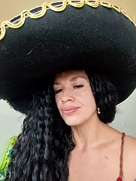 Snapshot of sexymarilyncolombia chatting on 02-21-25, 07:32 sexymarilyncolombia online show from 02-21-25, 07:32