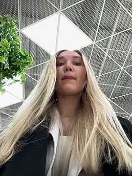 MariaTull online show from 02-20-25, 01:08