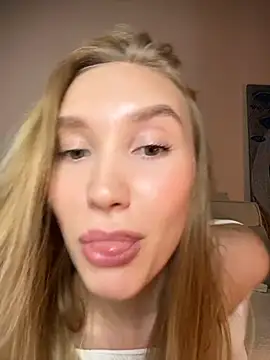 MariaTull online show from 11-07-25, 02:50