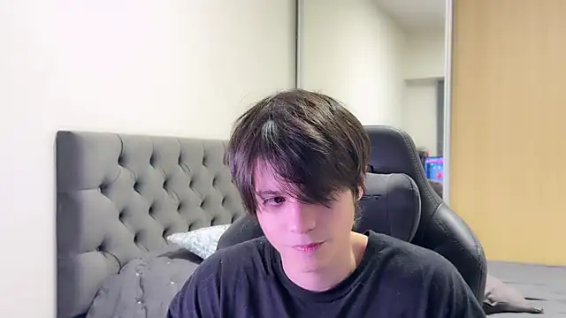 SasukeUhchiaa online show from 01-09-25, 11:34