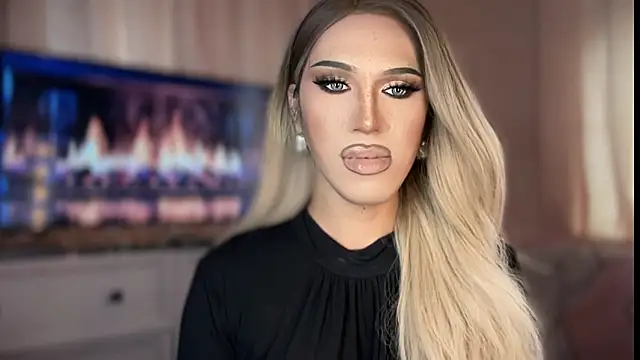 Ts glamxxxx online show from 04-04-26, 01:37