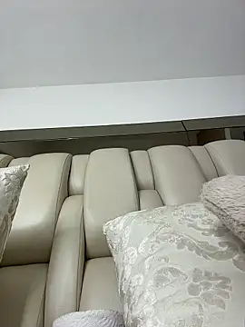 ALISSON FOXXX1 online show from 03-17-26, 10:57