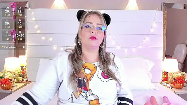 Charlotte93  online show from 10-07-25, 12:24