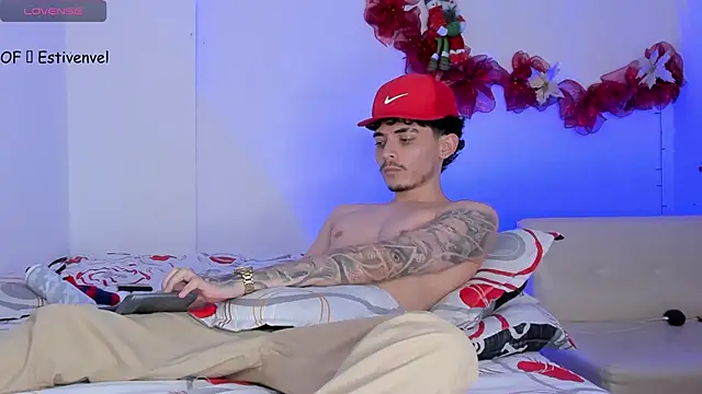 steve latin online show from 12-31-24, 07:40