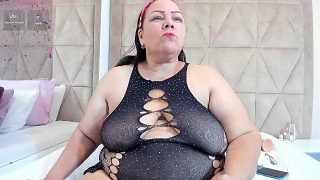 mommy cute online show from 01-15-25, 12:41