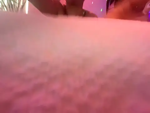 Snapshot of JoshOficial91 chatting on 12-02-25, 07:20 JoshOficial91 online show from 12-02-25, 07:20