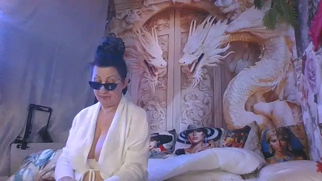 Snapshot of NightOrhideya chatting on 02-09-26, 05:55 NightOrhideya online show from 02-09-26, 05:55