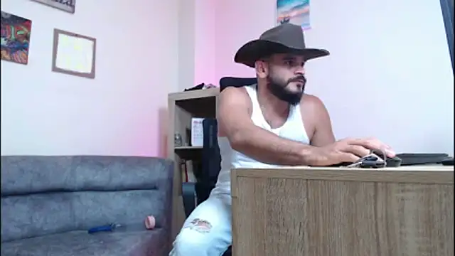 Snapshot of cowboyht chatting on 05-06-26, 12:21 cowboyht online show from 05-06-26, 12:21