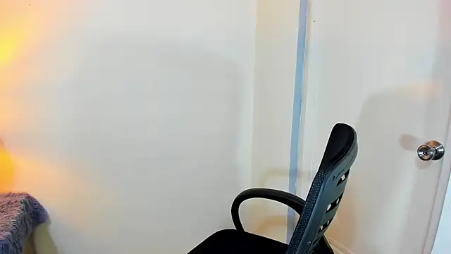 FuckDollNicky online show from 10-25-25, 06:24