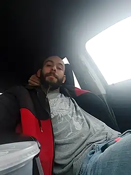 Snapshot of JohnnyFaster chatting on 11-15-25, 01:40 JohnnyFaster online show from 11-15-25, 01:40