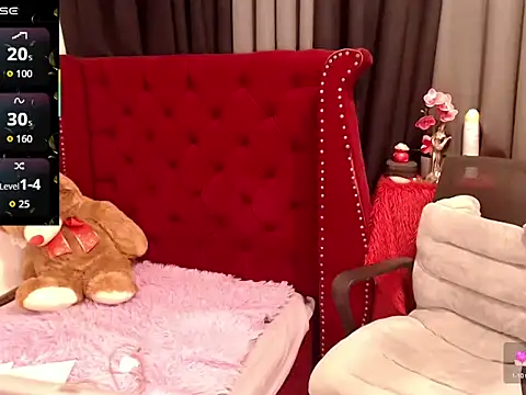 Snapshot of yourhotbella12 chatting on 03-12-26, 06:30 yourhotbella12 online show from 03-12-26, 06:30