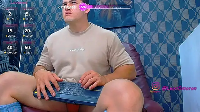 Snapshot of Leonsmoron chatting on 06-23-26, 06:00 Leonsmoron online show from 06-23-26, 06:00
