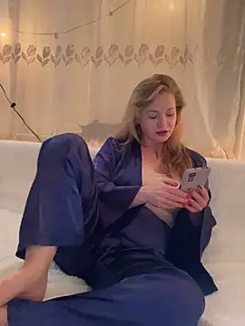 Lady  Maria online show from 12-02-25, 03:51