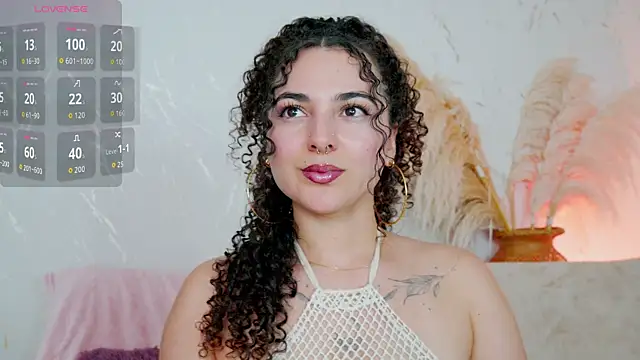 Snapshot of merida_bell18 chatting on 06-30-26, 10:22 merida bell18 online show from 06-30-26, 10:22