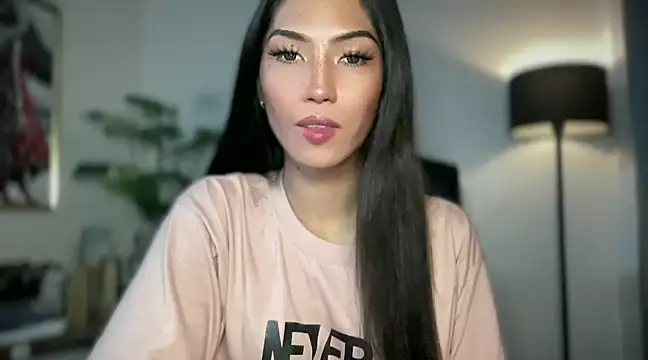 Bella Gordon online show from 02-24-25, 10:26