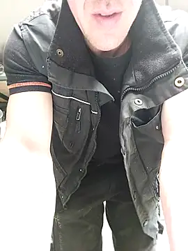 Xcoquinx online show from 02-26-25, 01:08