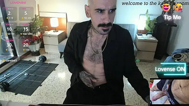 kaiser679  online show from 04-15-26, 07:58