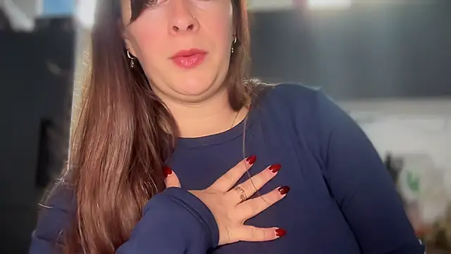 Snapshot of Amai_Live chatting on 09-16-25, 07:09 Amai Live online show from 09-16-25, 07:09